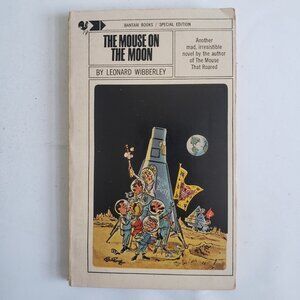 The Mouse on the Moon  by Edward Wibberley Grand Fenwick Sequel Novel 1969 PB